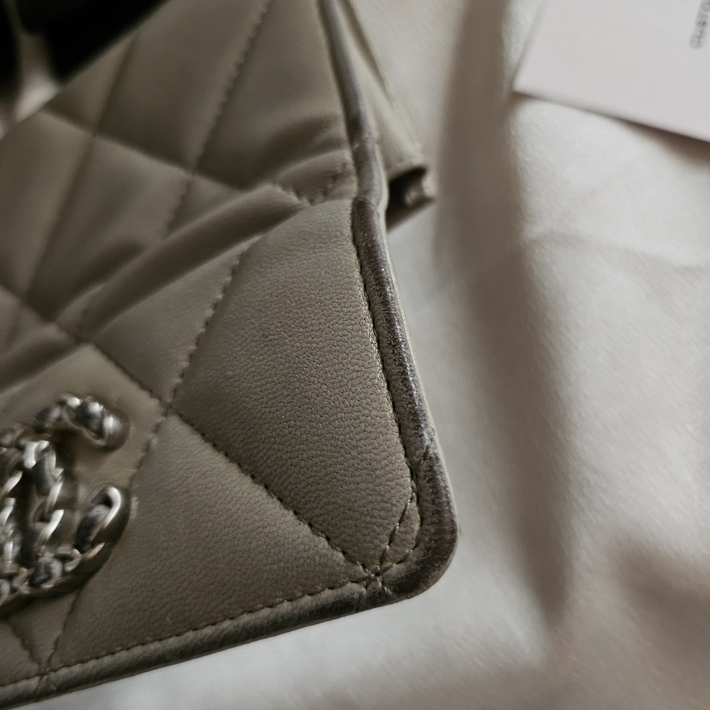 Authentic Chanel 19 Gray Taupe Wallet - Picture 12 of 12